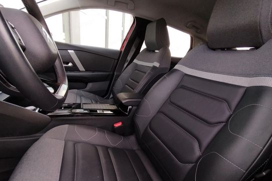 Citroen C4 X 1.2 PureTech Shine S&S EAT8