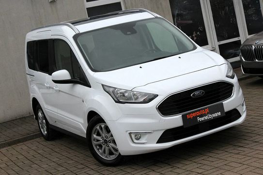 Ford Tourneo Connect L1H1 Titanium