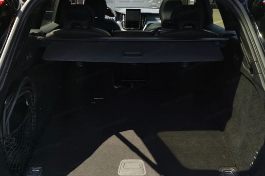 Volvo XC60 T8 Plug-In Hybrid AWD Ultra Black Edition aut