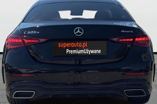 Mercedes Klasa C 300 e 4MATIC AMG Line