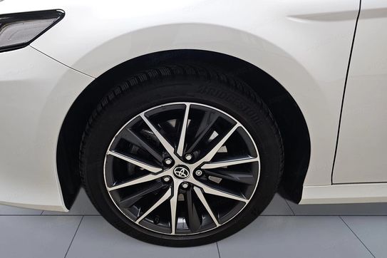 Toyota Camry 2.5 Hybrid Prestige