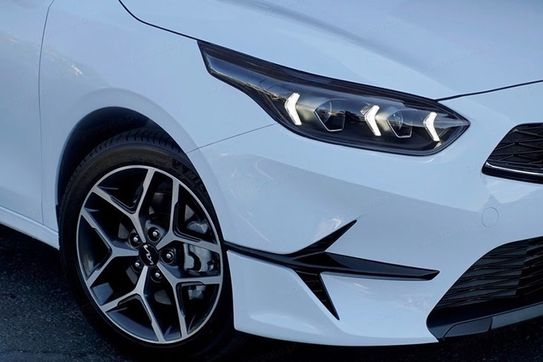 Kia Ceed 1.5 T-GDI Tribute
