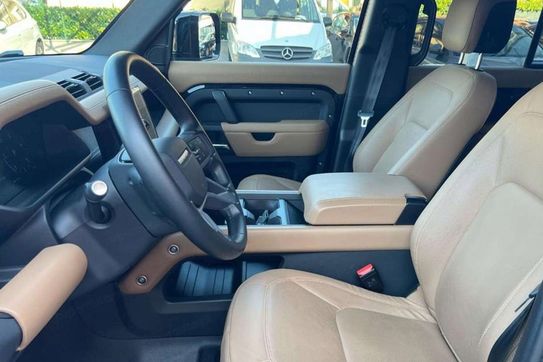 Land Rover Defender 110 3.0 D350 X-Dynamic HSE