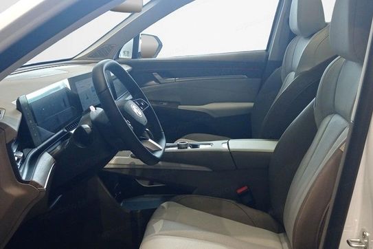 MG S9 Exclusive 1.5 Plug-In