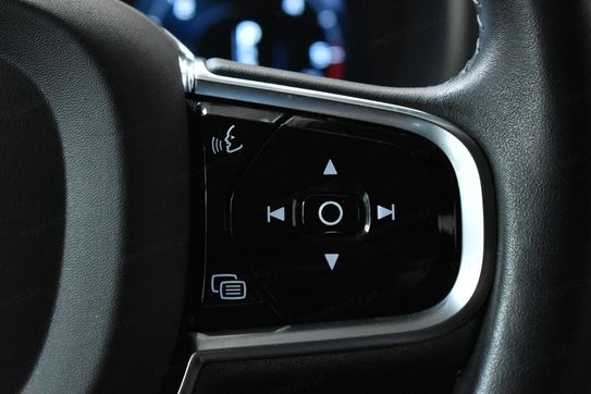 Volvo S90 D4 Momentum