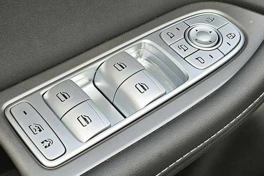 Chery Tiggo 7 Premium1.5 T-GDI Super Hybrid DHT