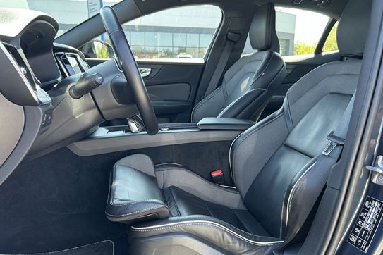 Volvo S60 B4 B R-Design aut