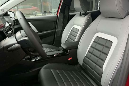 Citroen C4 X Max eDCT6 1.2 mHEV