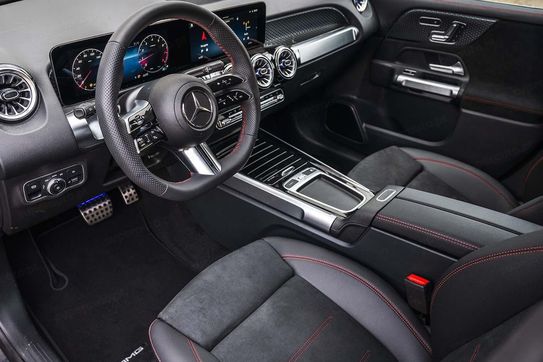 Mercedes GLB 200 AMG Line