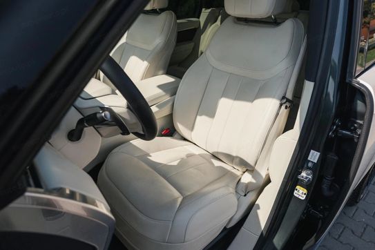 Land Rover Range Rover D300 SE
