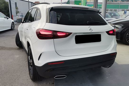 Mercedes GLA 220 4-Matic AMG Line