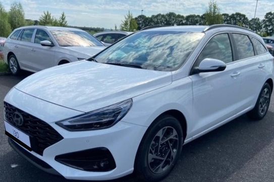 Hyundai i30 1.6 T-GDI Modern DCT