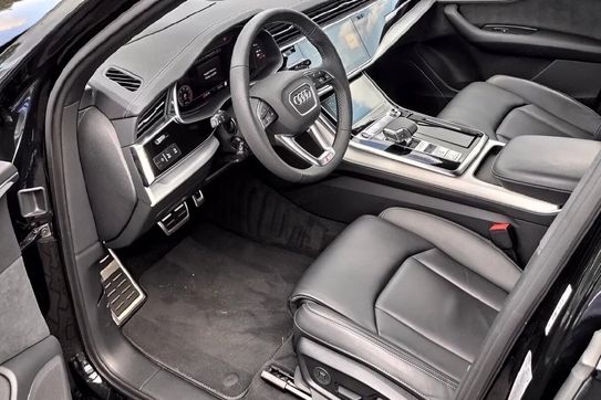Audi Q7 50 TDI quattro S Line