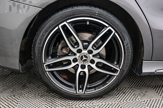 Mercedes CLA 220 4-Matic