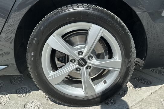 Audi A4 35 TFSI Advanced