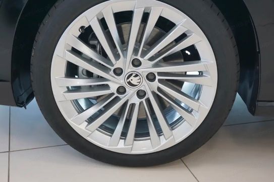 Skoda Superb L&K 2.0 TSI DSG 4x4