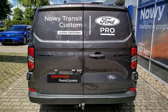 Ford Transit Custom 300 L2H1 AT