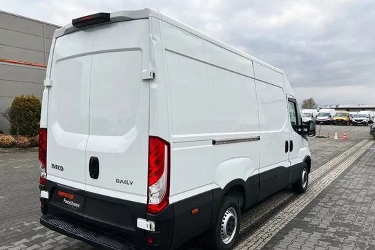 Iveco Daily 35S14 L3H2