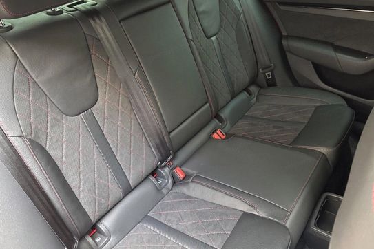 Skoda Octavia RS 2.0 TSI DSG