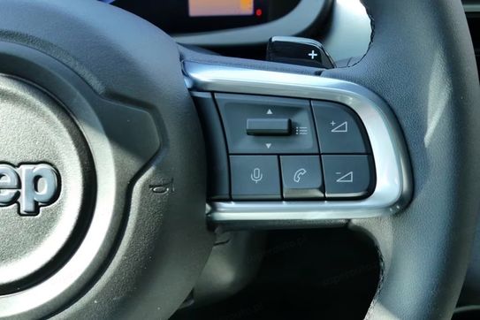 Jeep Avenger Summit 1.2 T3 mHEV FWD eDCT6