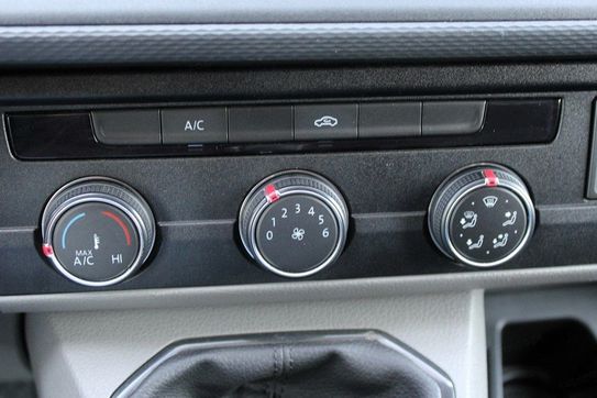 Volkswagen Transporter L2H1