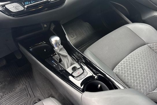 Toyota C-HR Style 2.0 Hybrid