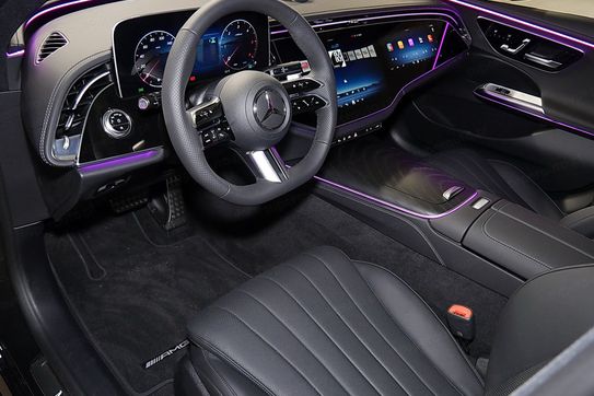 Mercedes E Klasa 200 4-Matic AMG