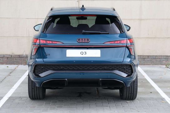 Audi Q3 e-Hybrid S line