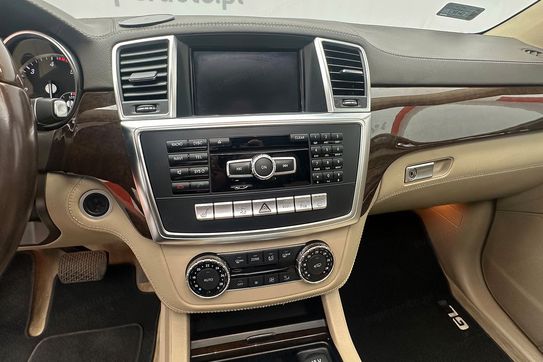 Mercedes GL 350 BlueTec 4-Matic 3.0