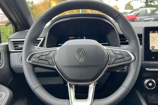 Renault Clio Techno 1.6 E-TECH Full Hybrid