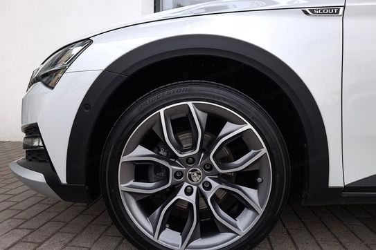 Skoda Superb 2.0 TDI SCR 4x4 Scout DSG