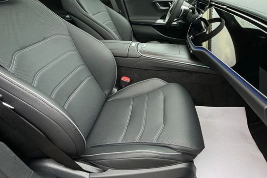 Mercedes Klasa E 220 d 4-Matic AMG