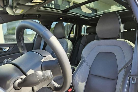 Volvo V60 B4 B Ultra Dark aut