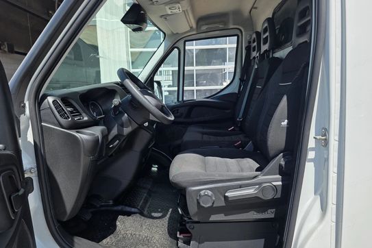 Iveco Daily 35S16 V Hi-Matic