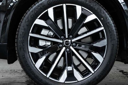 Volvo XC90 B5 AWD Ultra Bright 7os