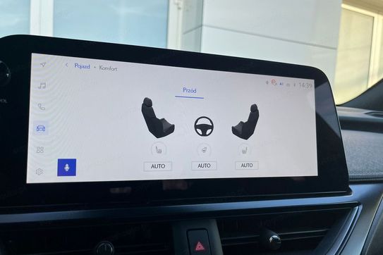 Lexus UX 300h F Sport Design