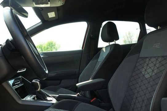 Volkswagen Taigo 1.0 TSI R-Line DSG