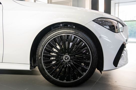 Mercedes CLE 300 4-Matic AMG Line