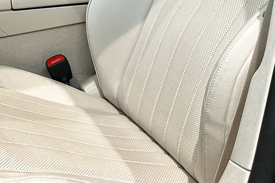 Mercedes Klasa E 200 4-Matic Exclusive