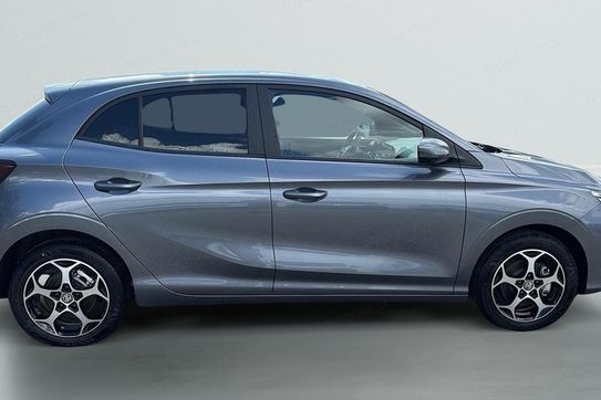 MG 3 Exclusive 1.5 Hybrid+ AT