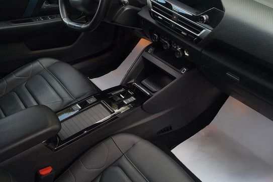 Citroen C4 EV Shine