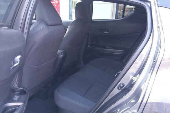 Toyota C-HR 1.8 Hybrid Style