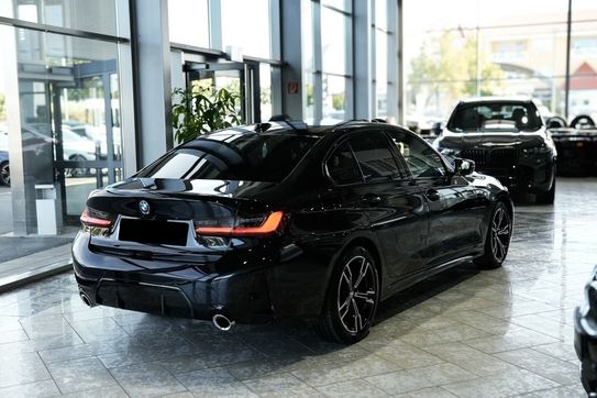 BMW Seria 3 318i M Sport