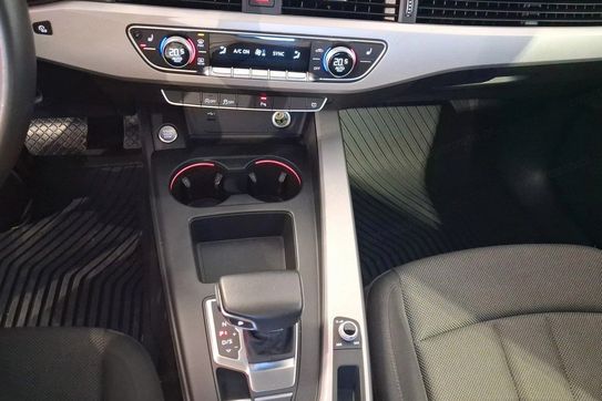 Audi A4 35 TFSI