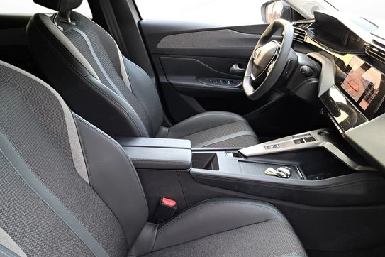 Peugeot 308 1.2 PureTech Allure Pack S&S EAT8