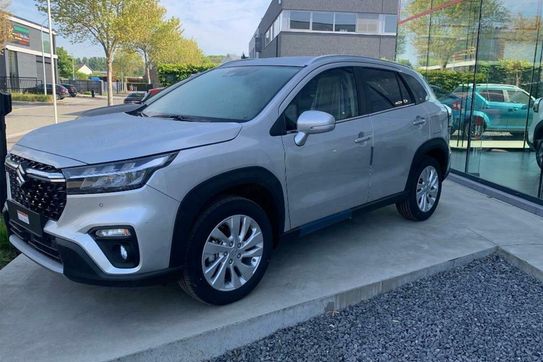 Suzuki S-Cross 1.4 BoosterJet mHEV Premium Plus SP aut