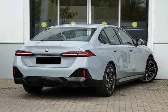 BMW Seria 5 520d xDrive M Sport