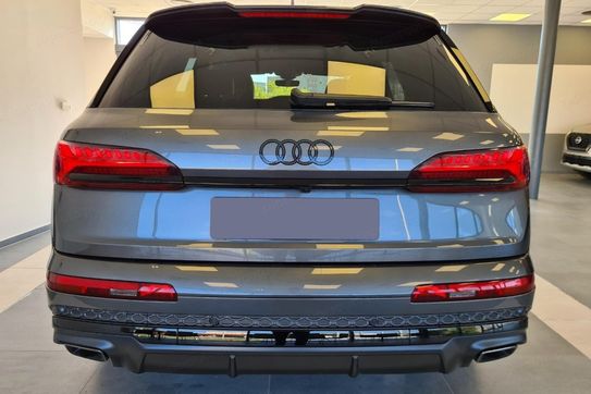 Audi Q7 50 TDI quattro S Line