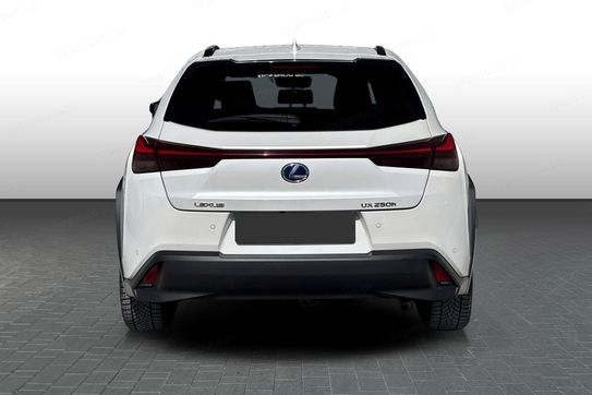 Lexus UX 250h F Impression