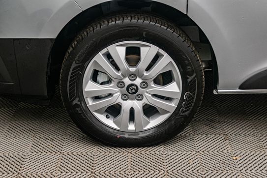 Renault Trafic Kombi L2H1 AT9